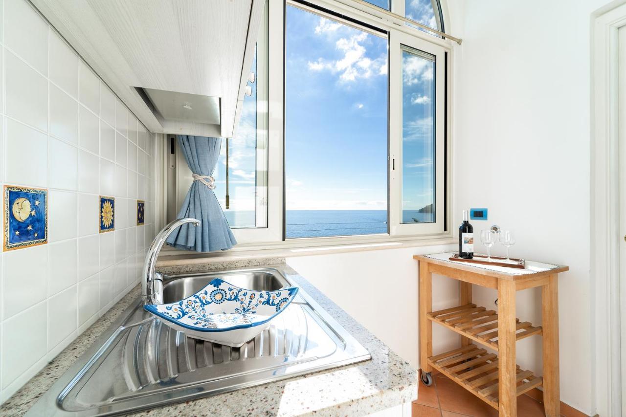 Blurose * Amalfi